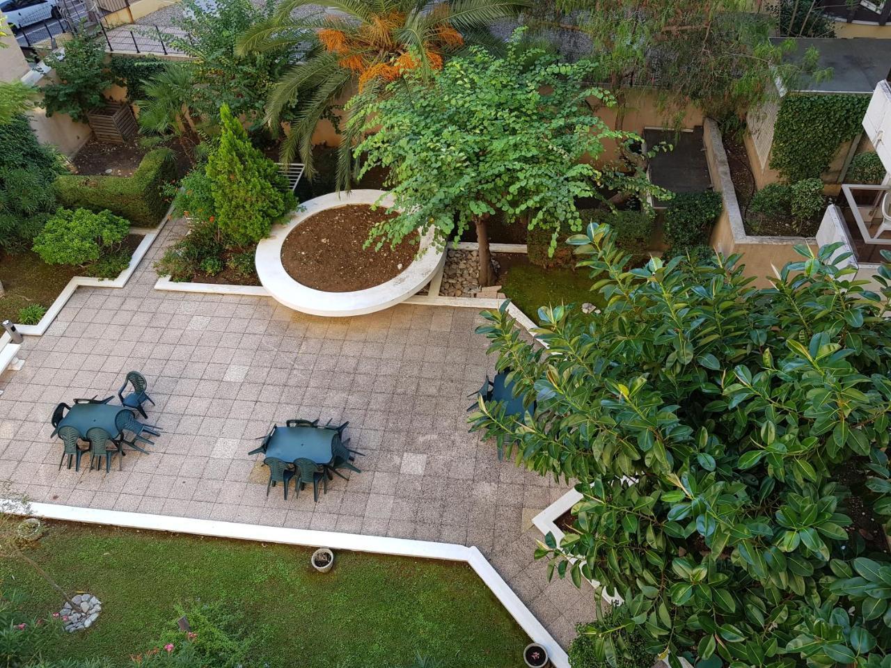 Residence Couleurs Soleil, Juan Les Pins Антиб Екстериор снимка